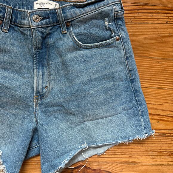 Abercrombie & Fitch medium wash high rise dad short SIZE 10 - Picture 2 of 5